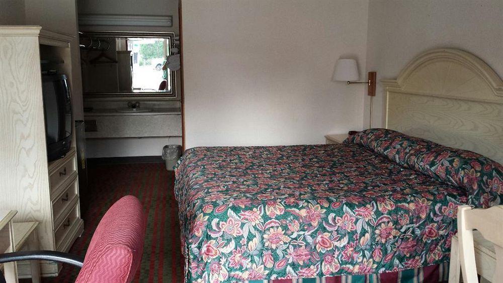 Western Motel - Jesup Εξωτερικό φωτογραφία